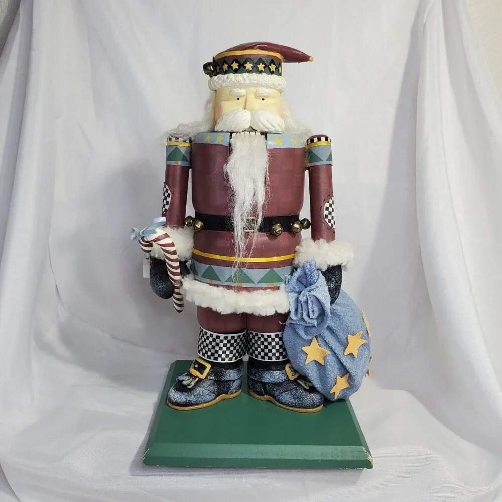 VTG 2000 Debbie Mumm Wooden Nutcracker Santa Claus Folk Art Marvyn's Christmas